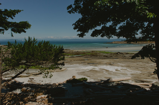 hornby island bc wedding