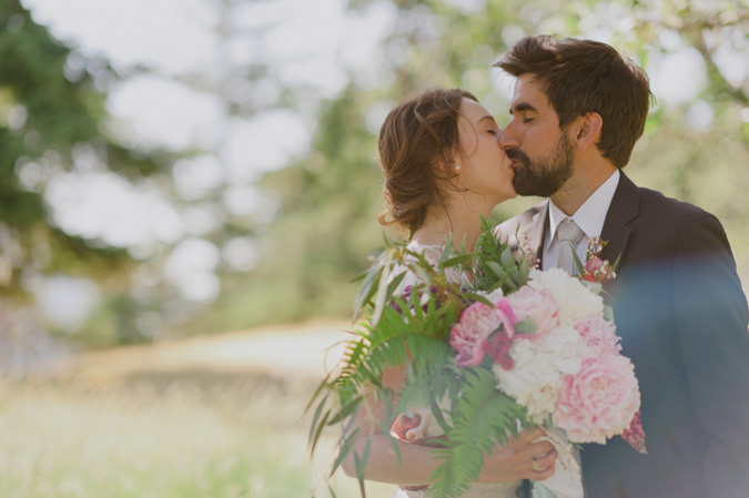 hornby island bc wedding