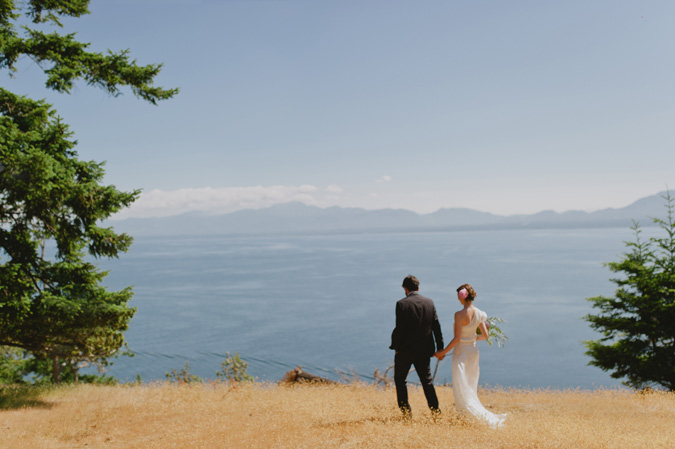 hornby island bc wedding