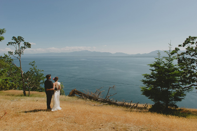 hornby island bc wedding