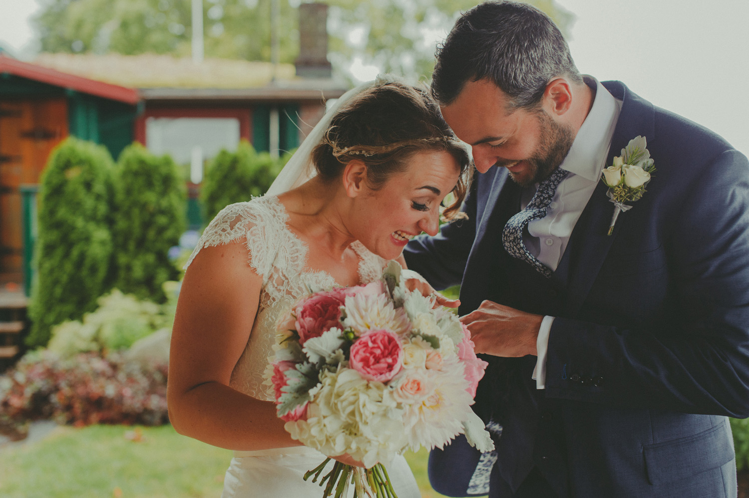 dolphins resort wedding photographer