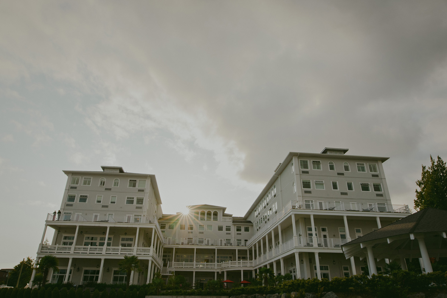 sooke bc prestige oceanfront resort wedding