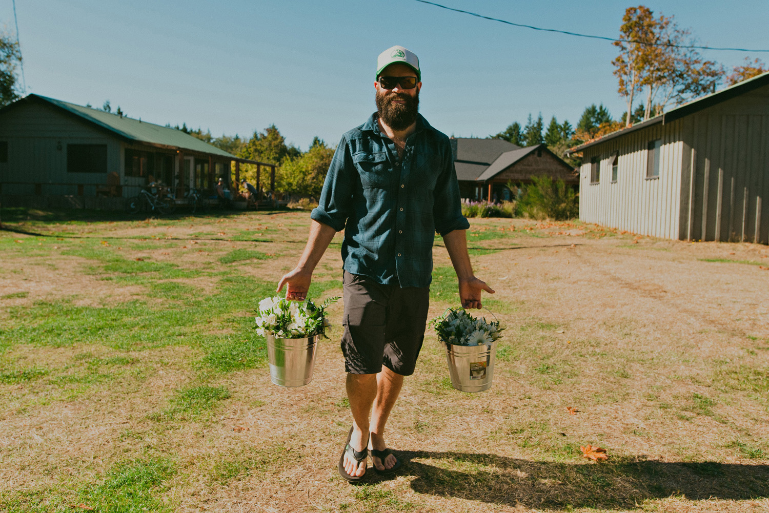 sea breeze lodge hornby island wedding