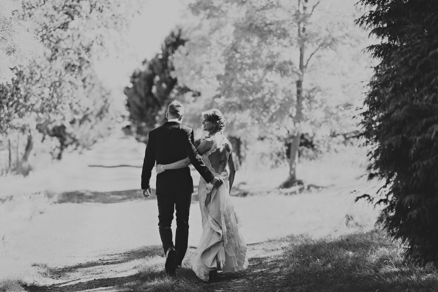 sea breeze lodge hornby island wedding