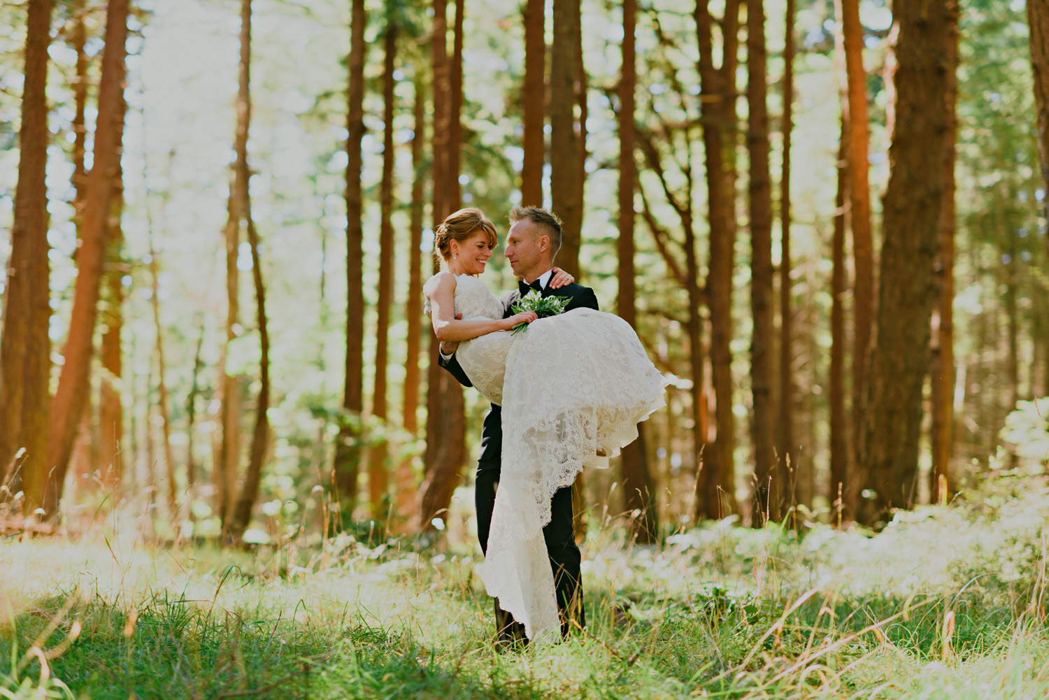 sea breeze lodge hornby island wedding