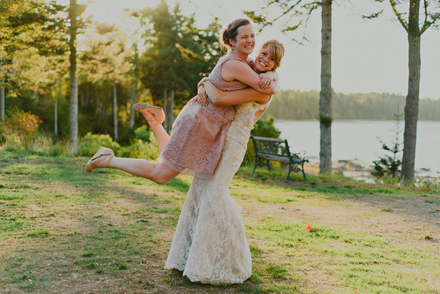 sea breeze lodge hornby island wedding