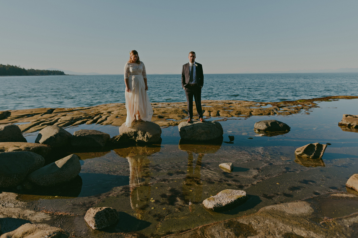 vancouver island documentary wedding photographer