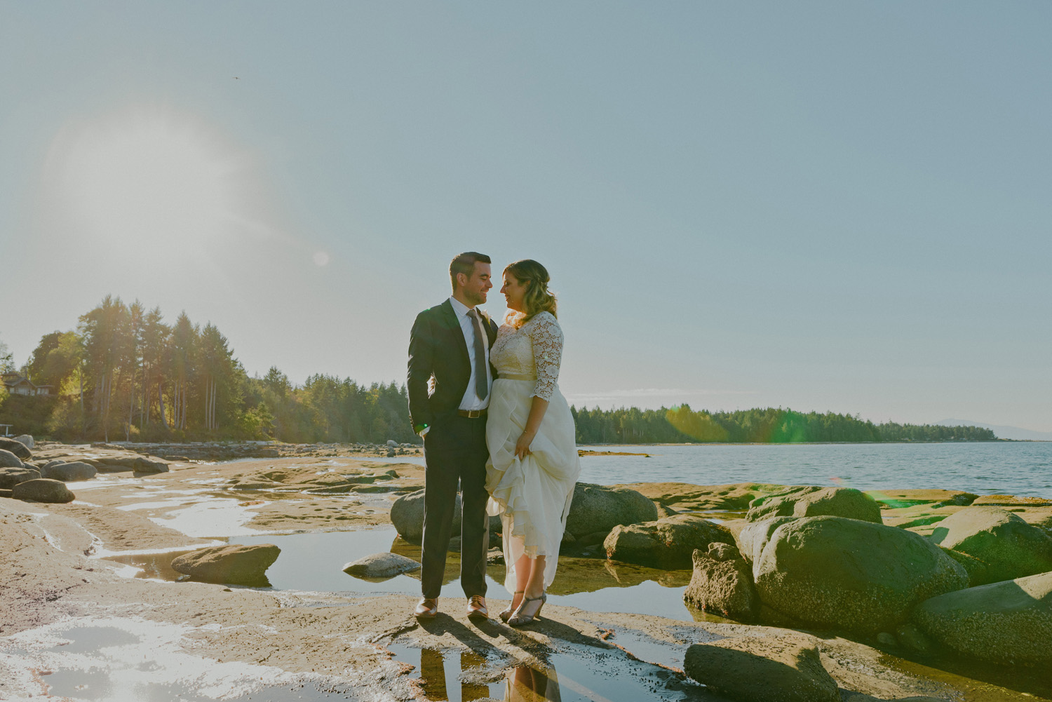 vancouver island documentary wedding photographer