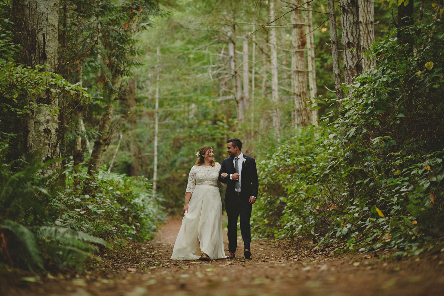 vancouver island documentary wedding photographer