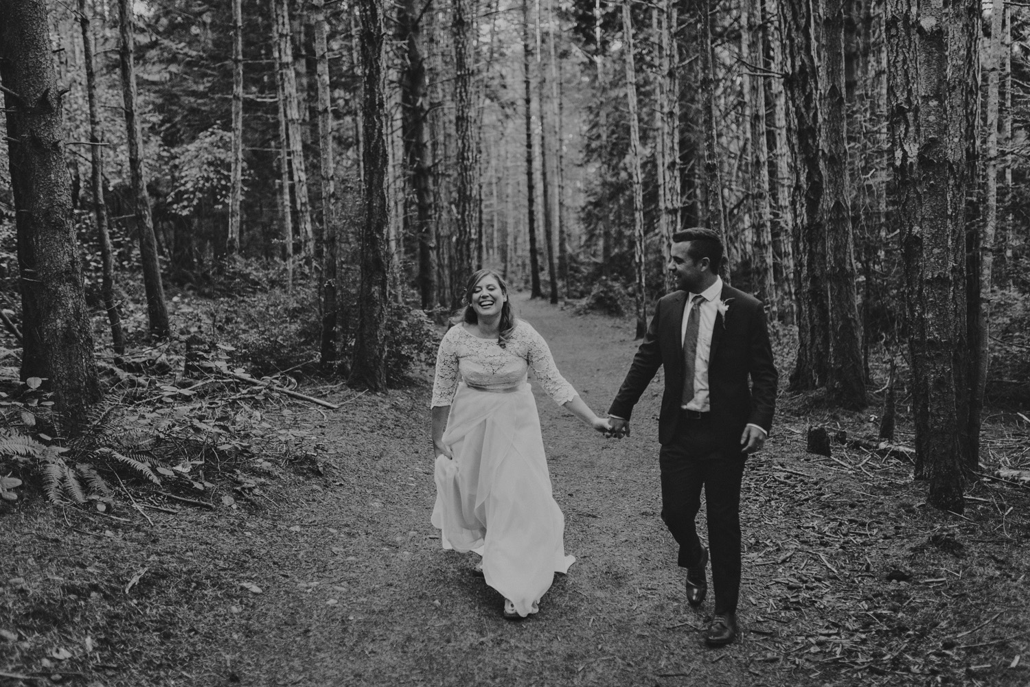 vancouver island documentary wedding photographer