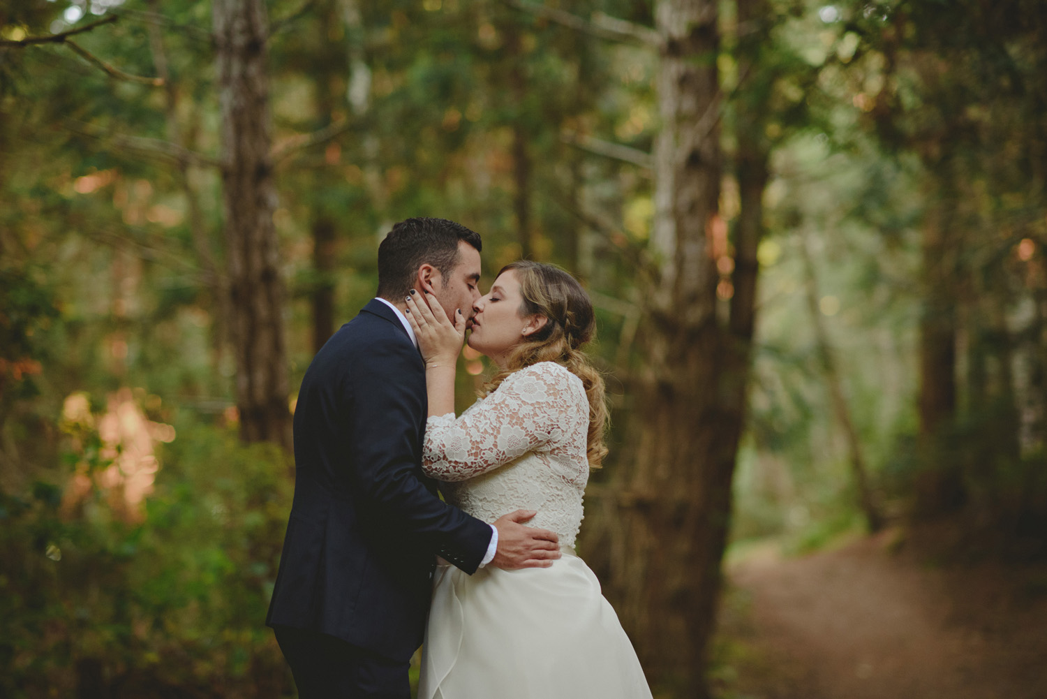 vancouver island documentary wedding photographer