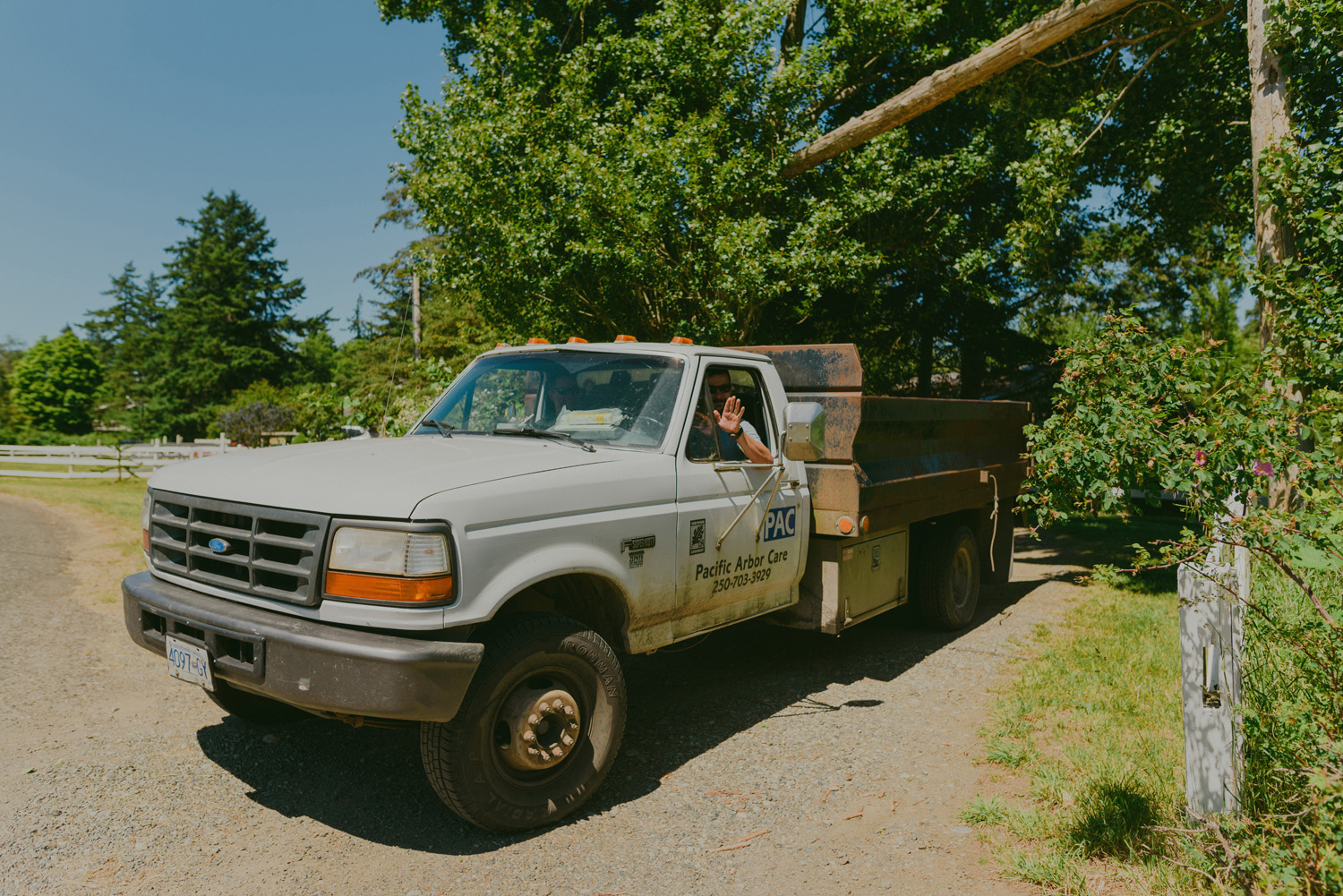 gulf island rustic farm wedding