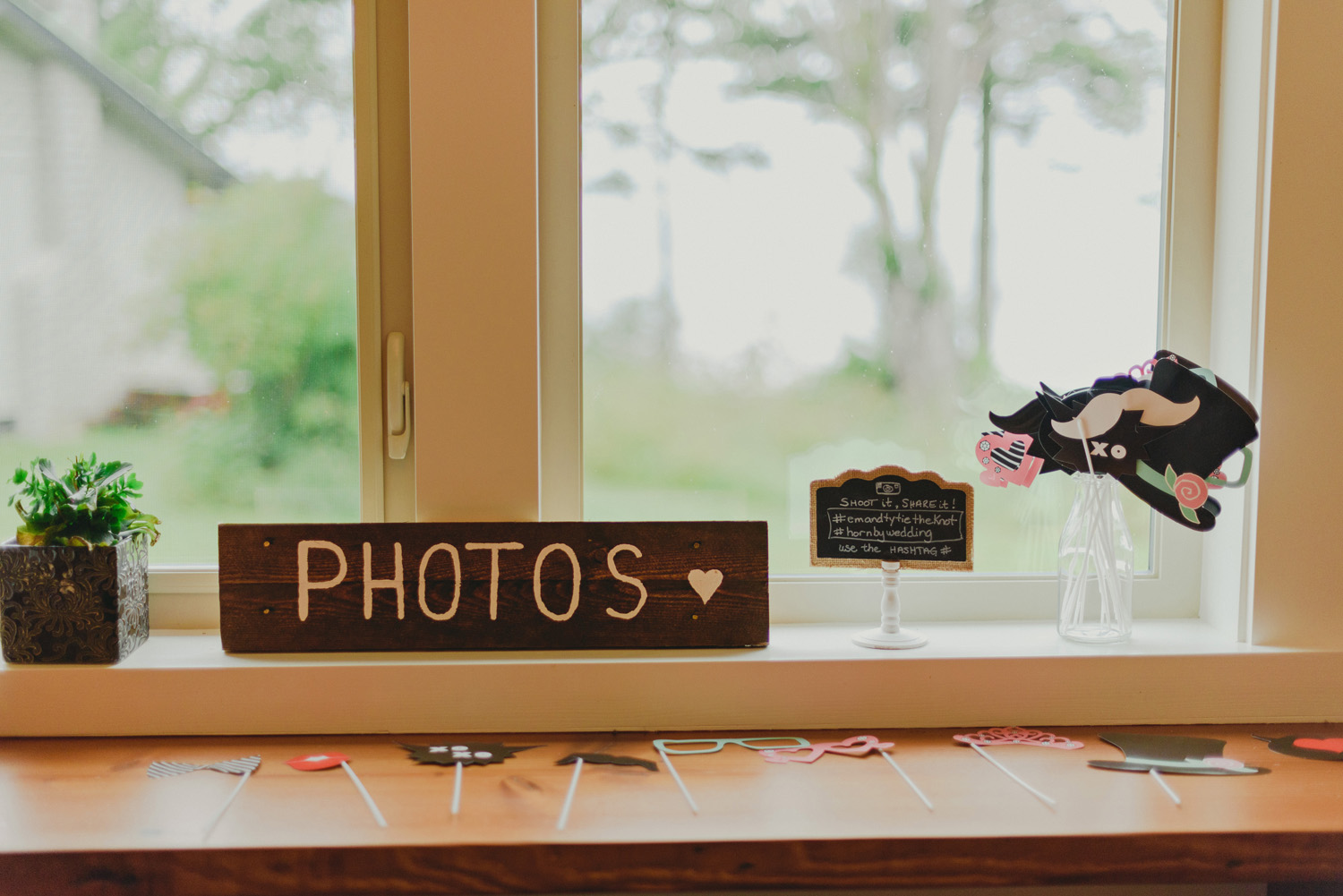 hornby island wedding in the rain