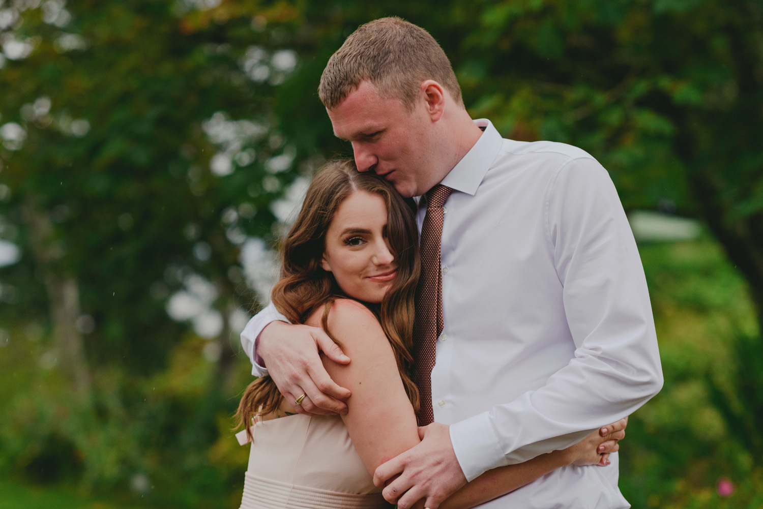 hornby island wedding in the rain