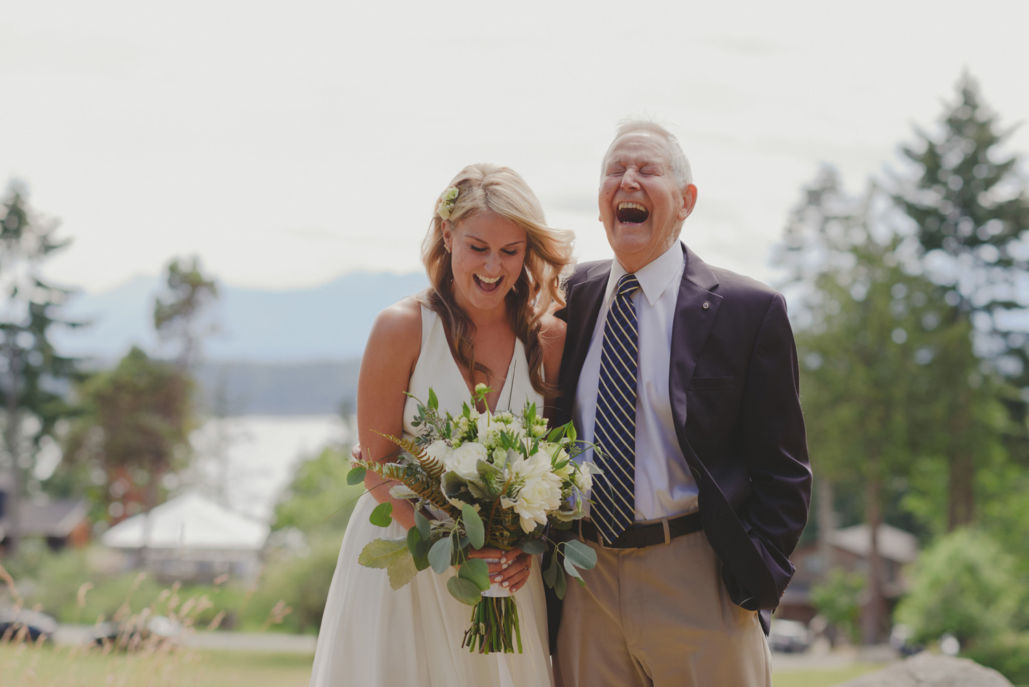 galiano island wedding at bodega ridge