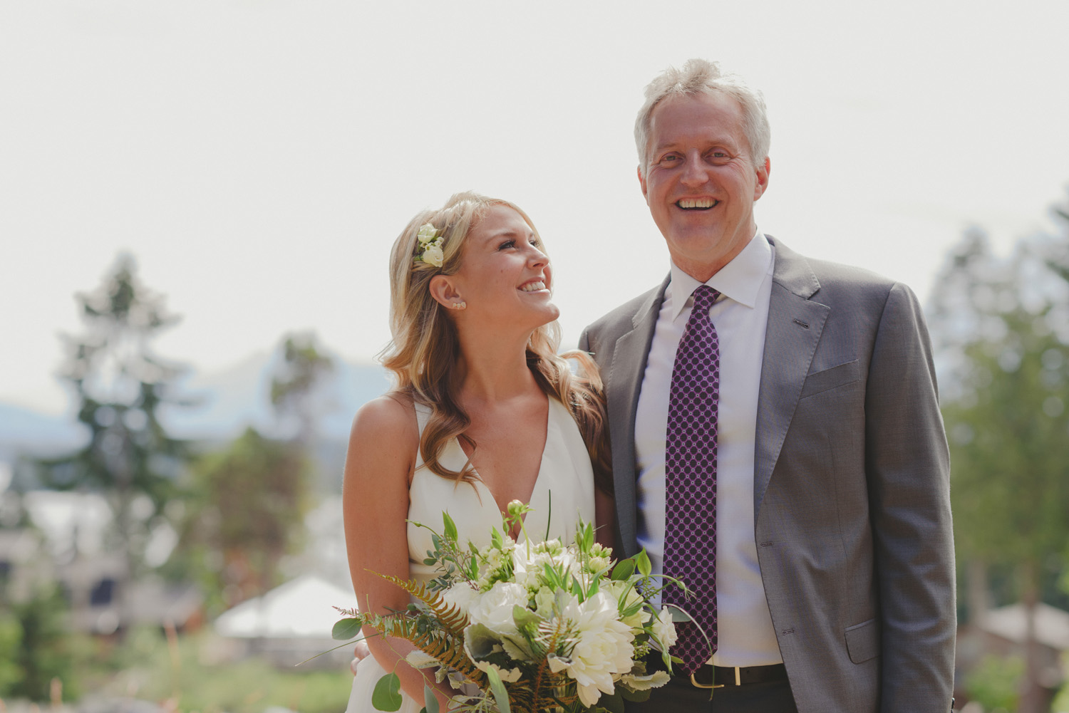 galiano island wedding at bodega ridge