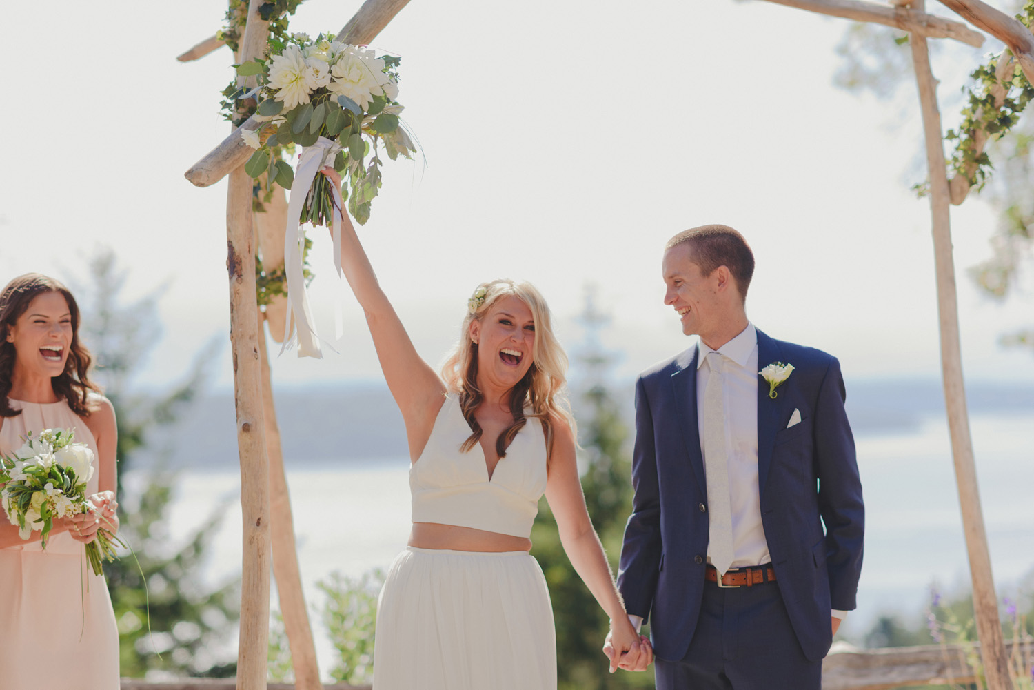 galiano island wedding at bodega ridge