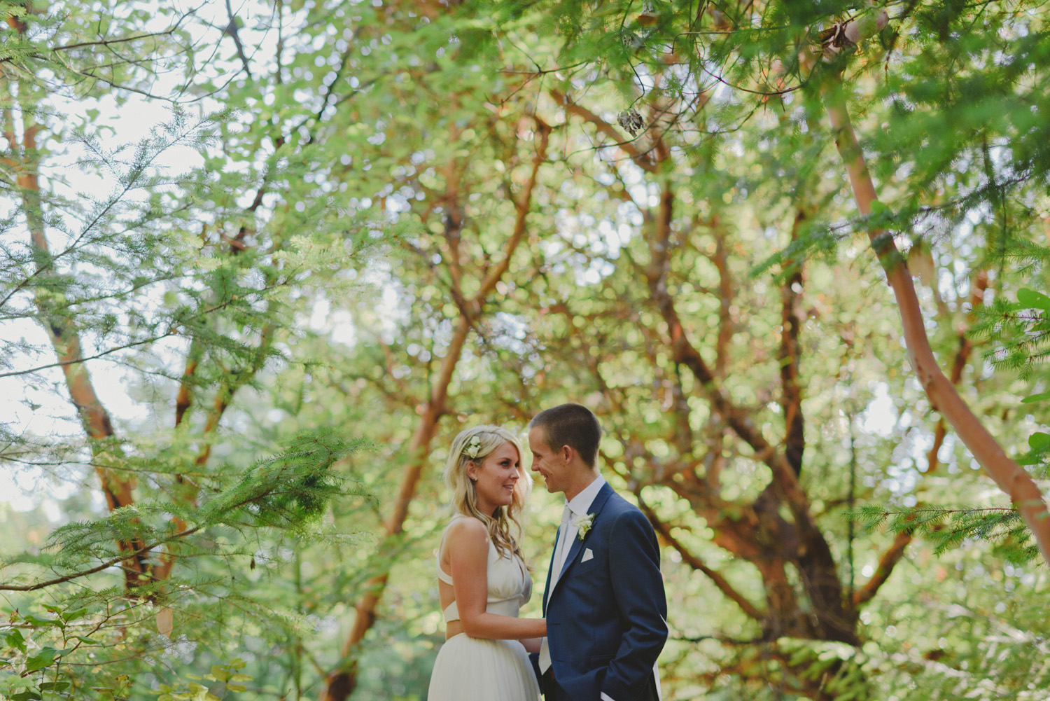 galiano island wedding at bodega ridge