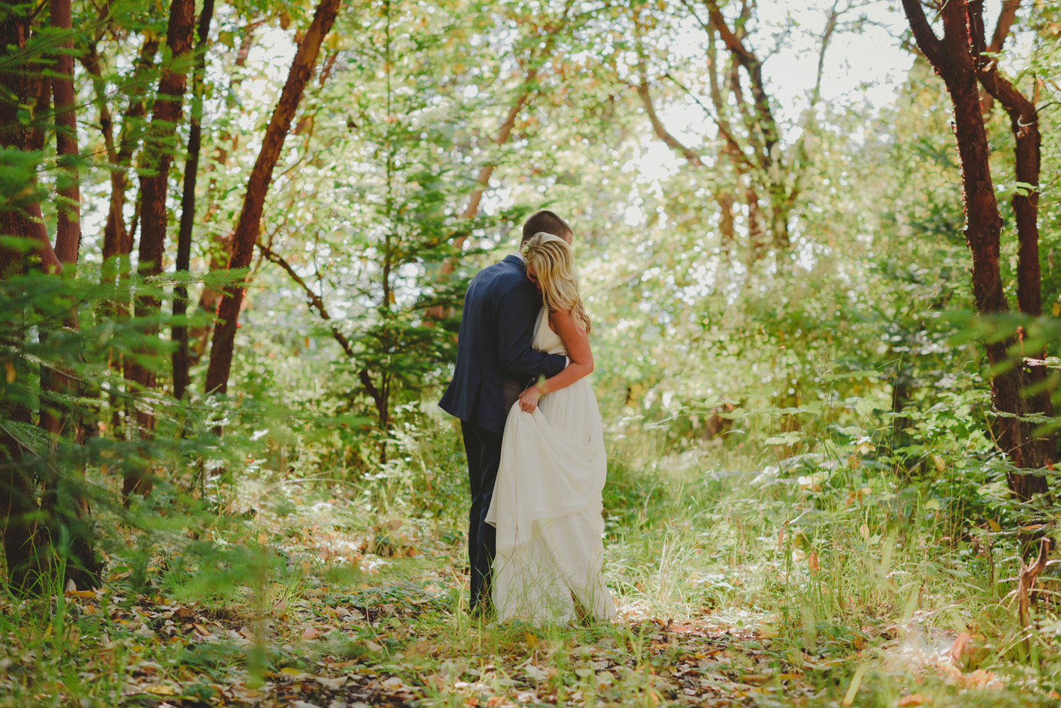 galiano island wedding at bodega ridge