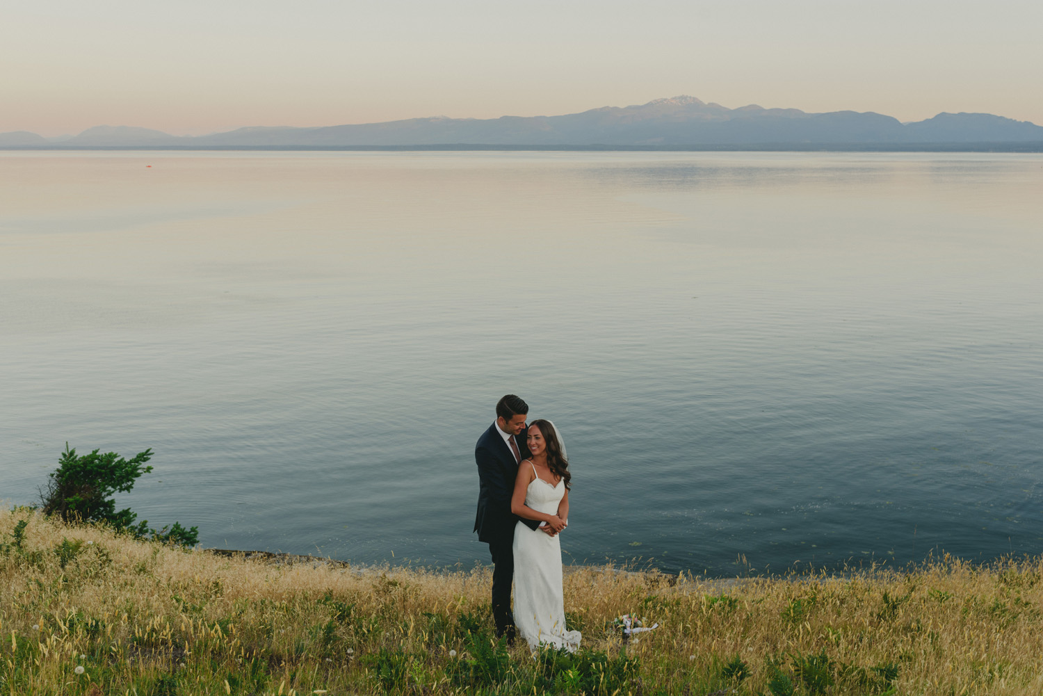 hornby island fine art documentary wedding photography