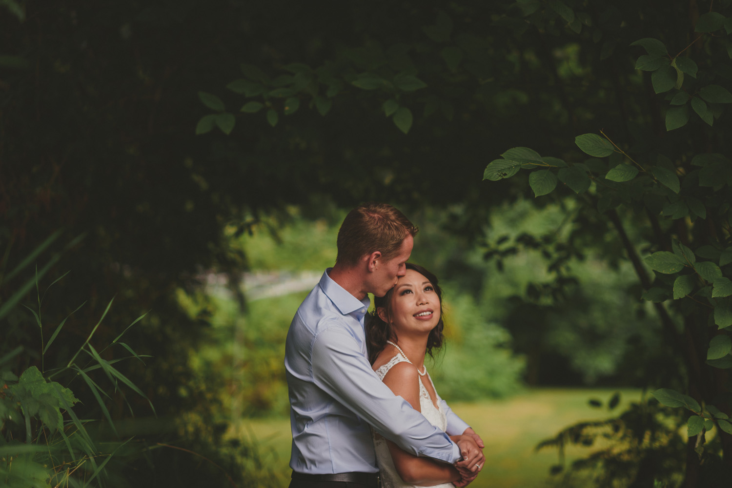 intimate vancouver island wedding