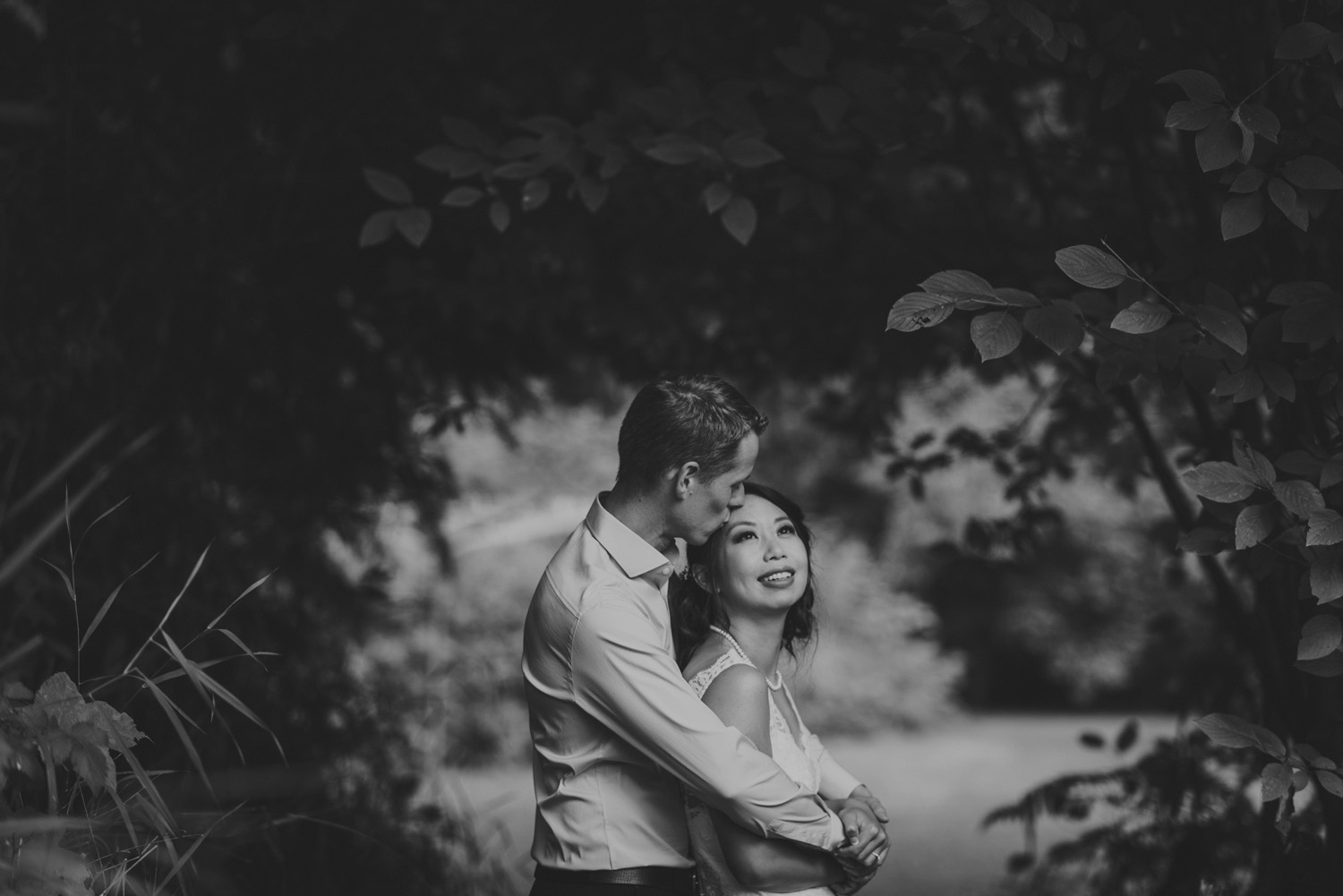 intimate vancouver island wedding