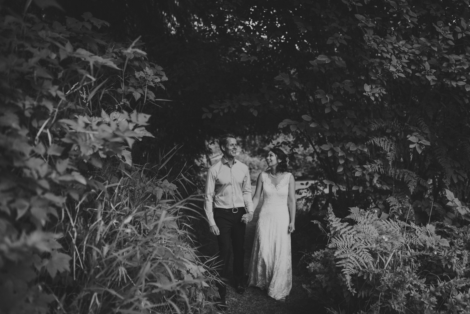 intimate vancouver island wedding