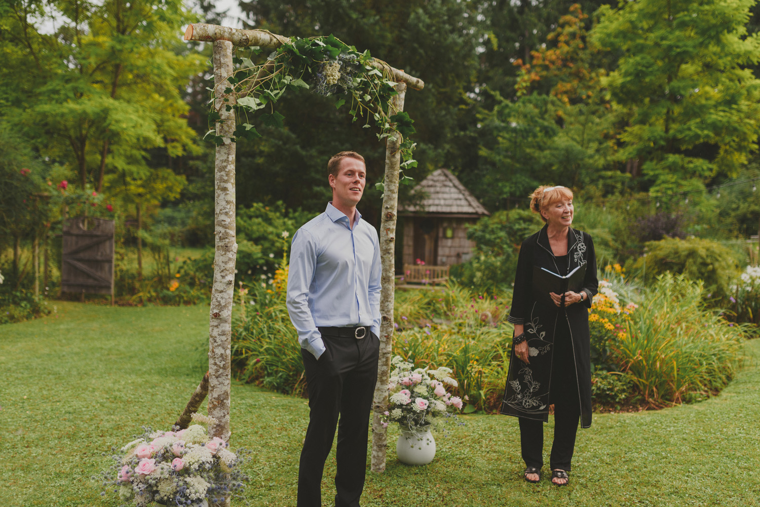 intimate vancouver island wedding