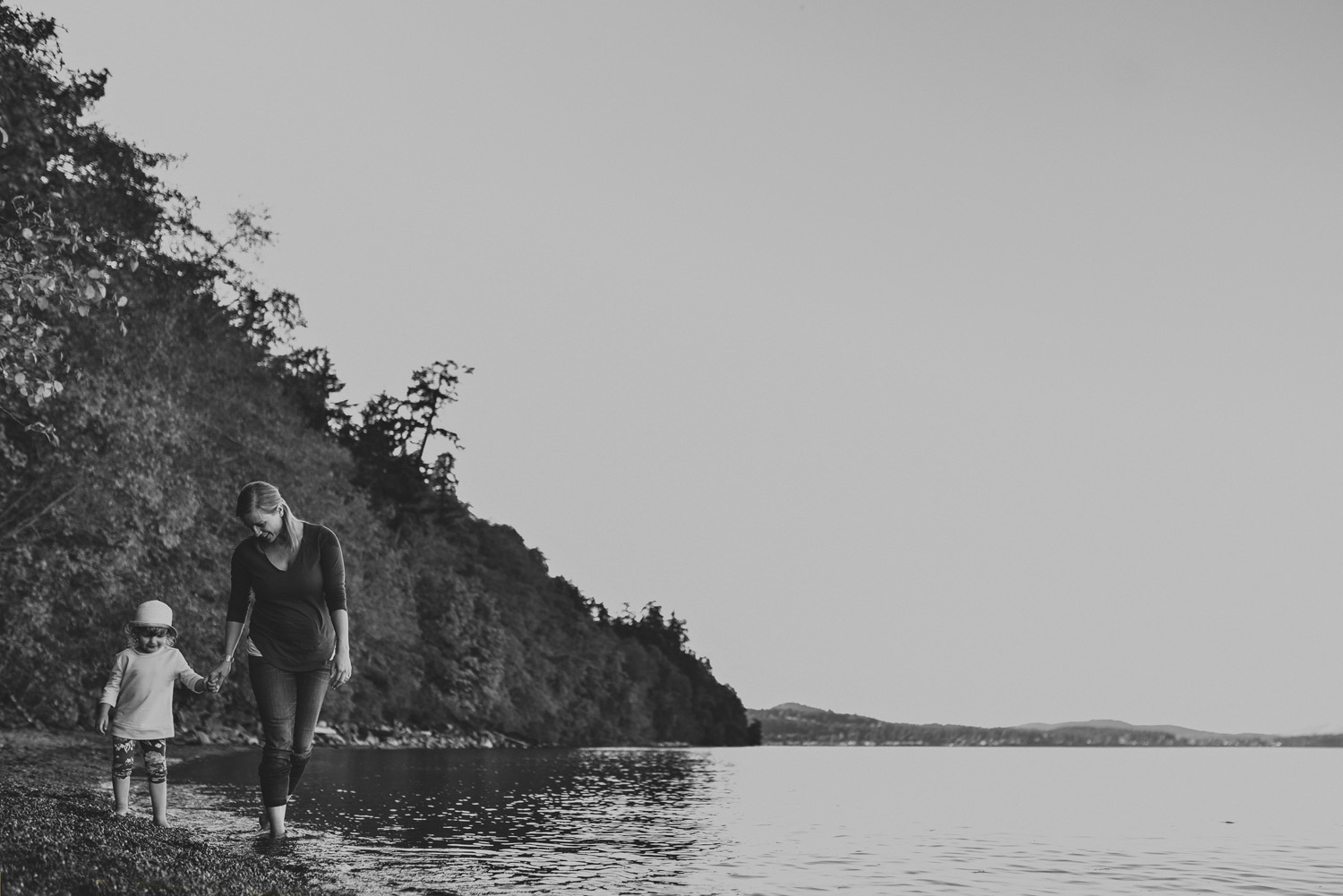 vancouver island beach side lifestyle family session