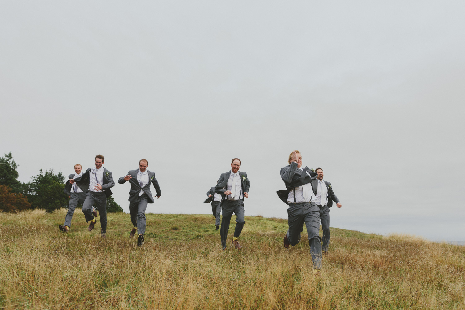 fall wedding sea breeze lodge hornby island