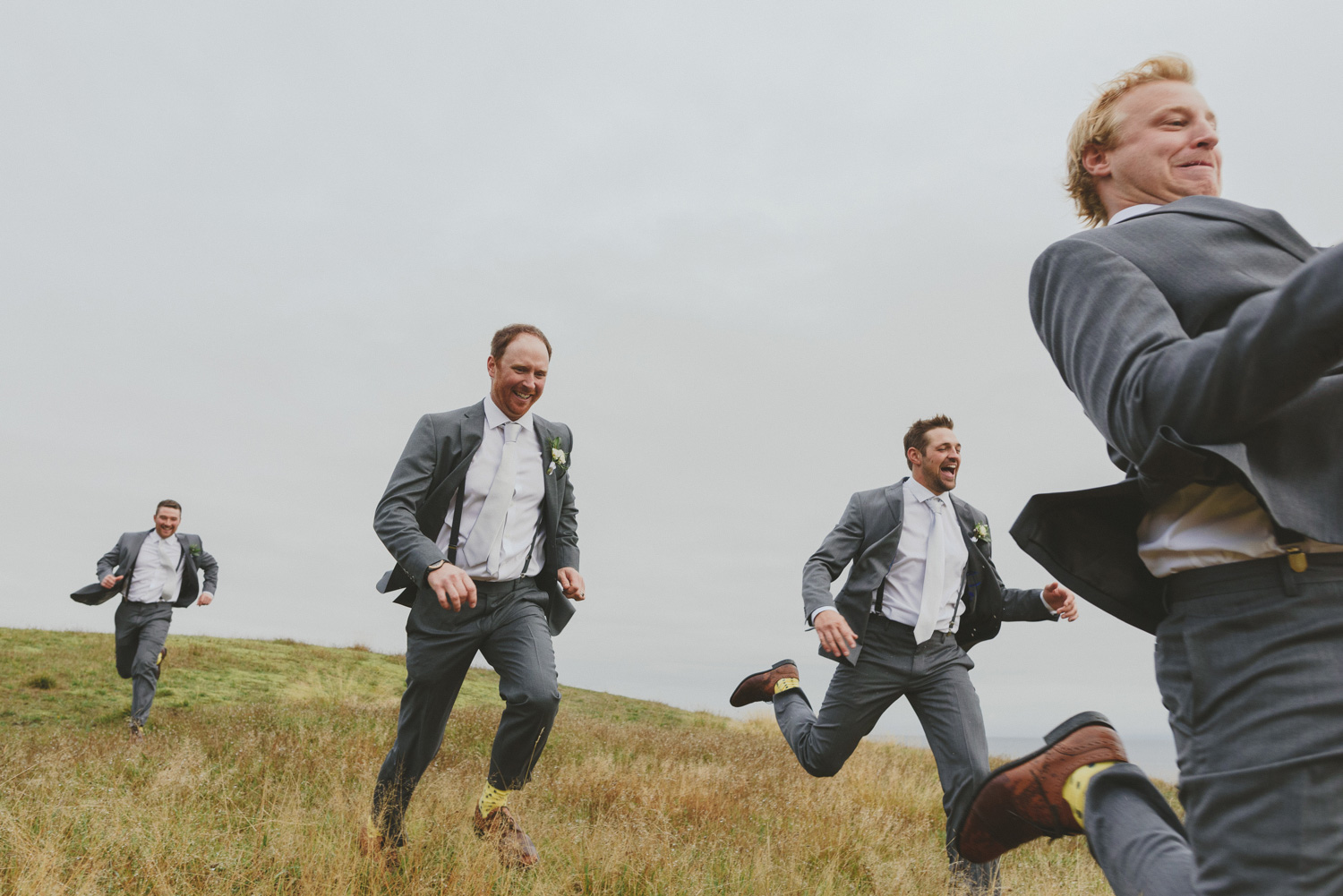 fall wedding sea breeze lodge hornby island