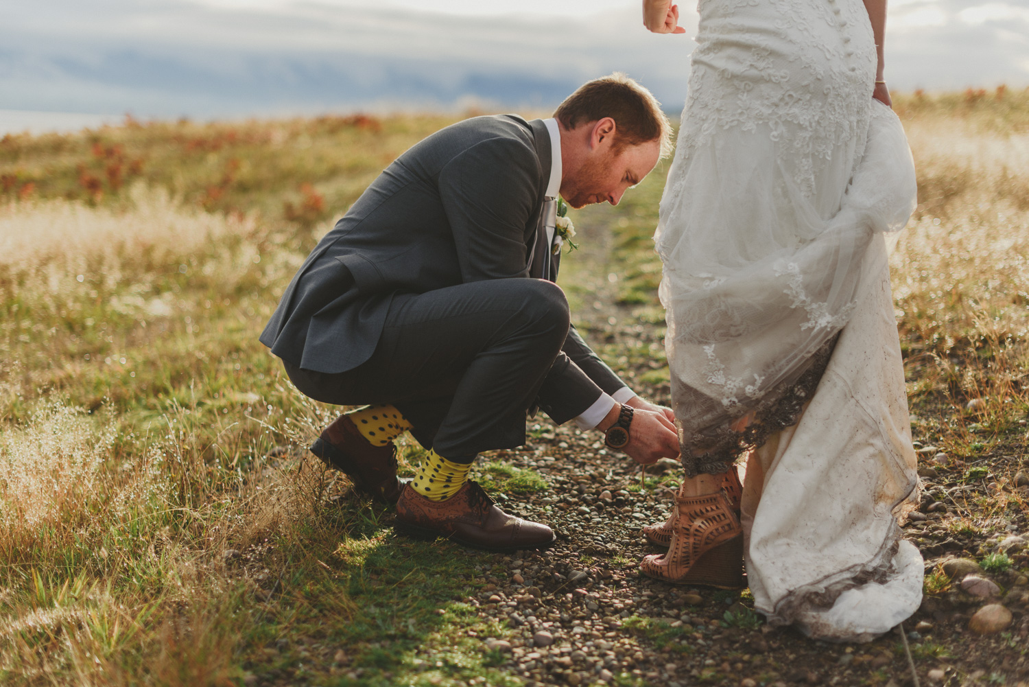 fall wedding sea breeze lodge hornby island