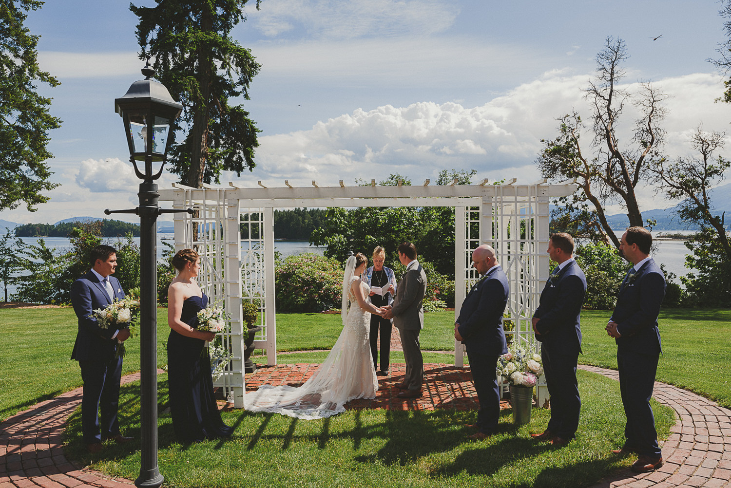 wedding party at ceremony at overbury resort thetis island wedding 