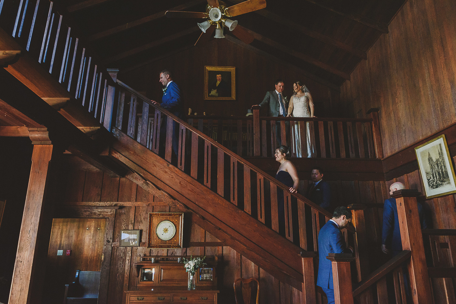 wedding party at overbury resort thetis island wedding 