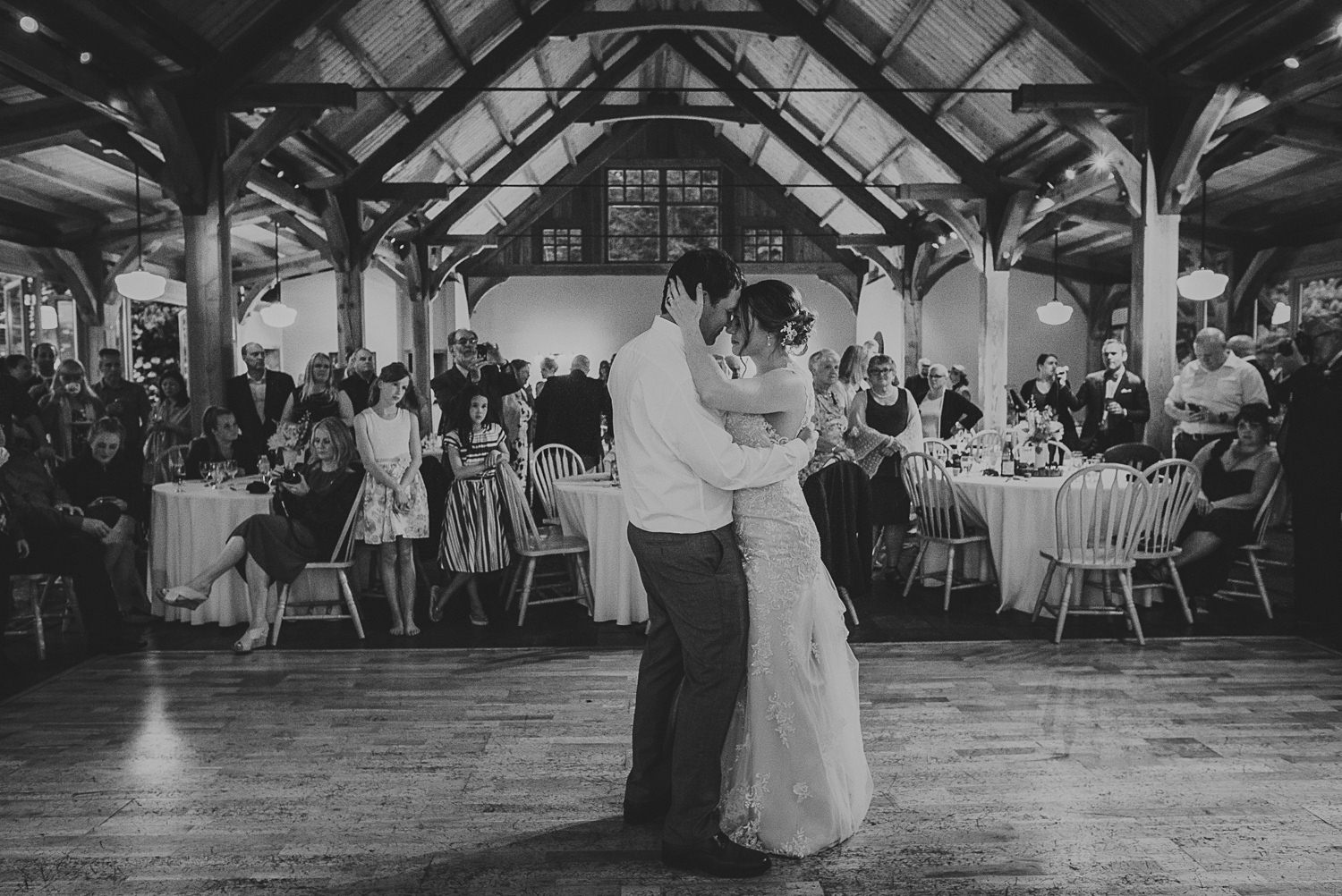 first dance at overbury resort thetis island wedding 