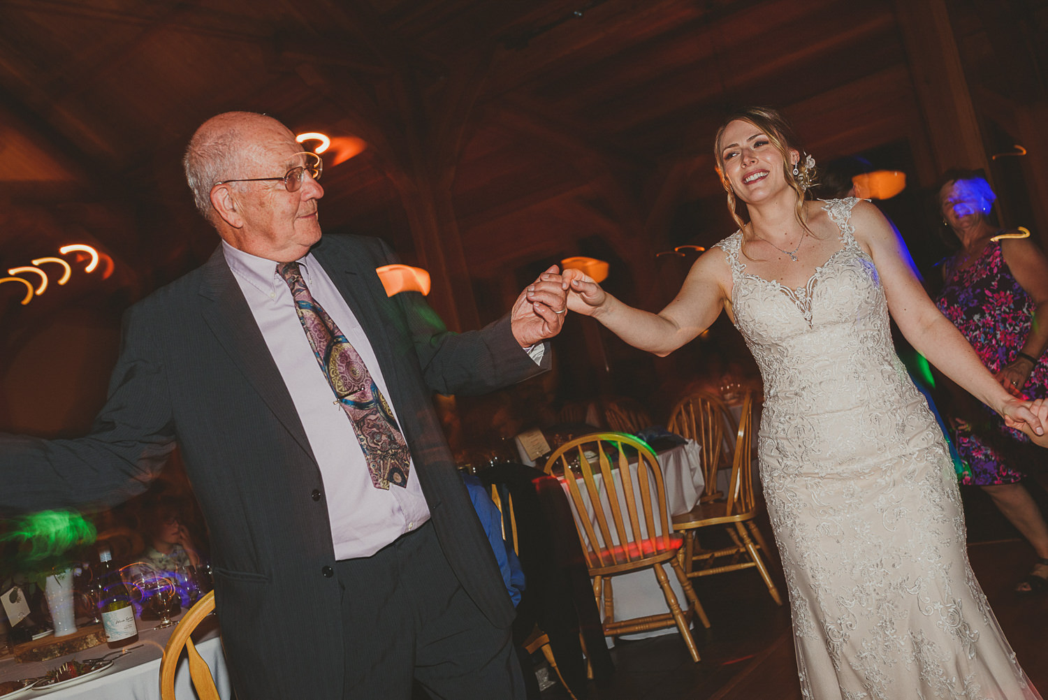 guests dancing at overbury resort thetis island wedding 